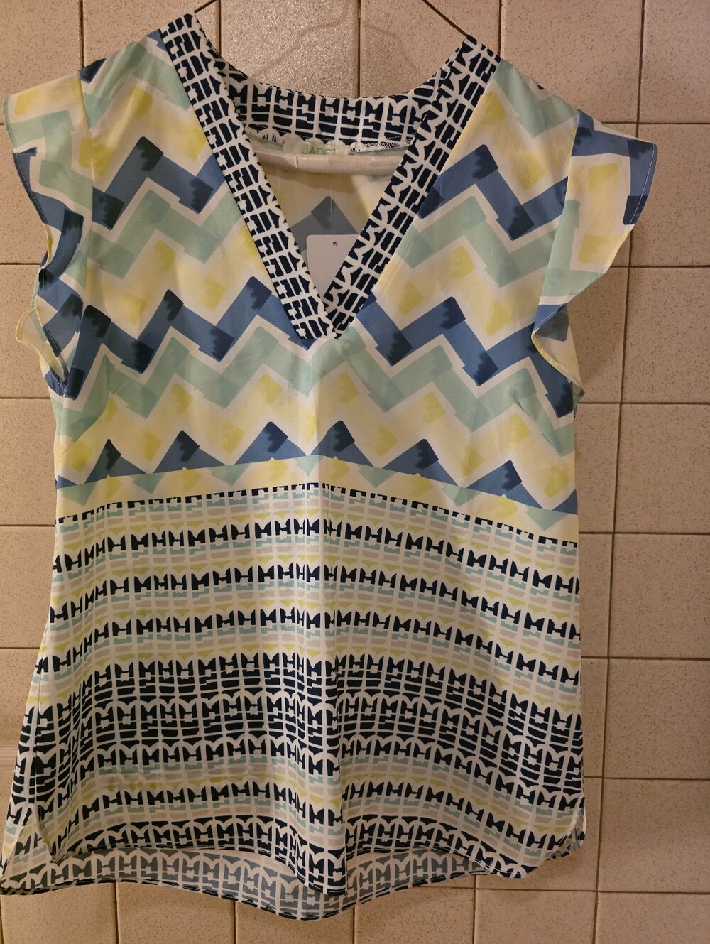 JADE Womens Chevron & Geo Print V-Neck Top in Blue, Mint & Yellow